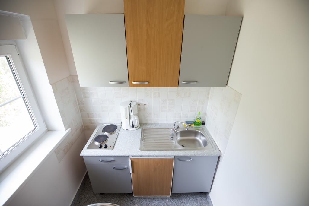 קריקווניצה Apartments Adria מראה חיצוני תמונה