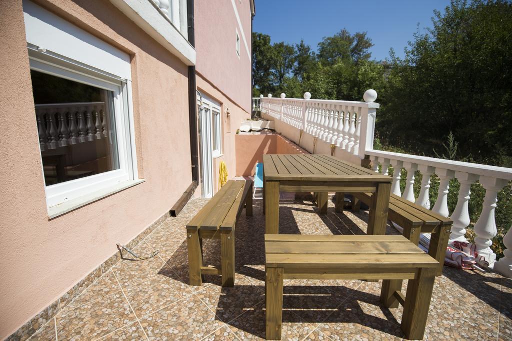 קריקווניצה Apartments Adria מראה חיצוני תמונה